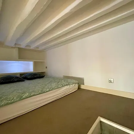 Tour Eiffel 162 Vaugirard Pasteur Paris