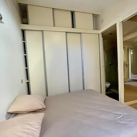 Tour Eiffel 162 Vaugirard Pasteur