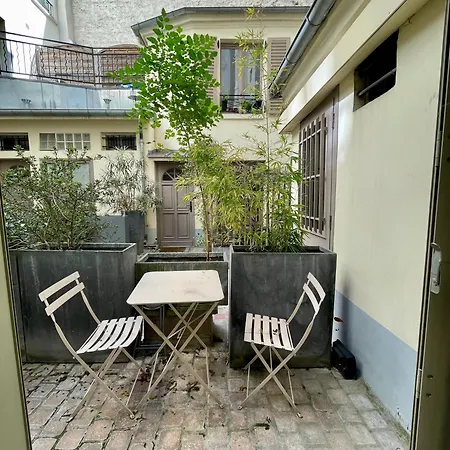 Tour Eiffel 162 Vaugirard Pasteur Paris