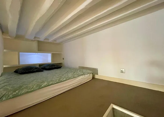 Tour Eiffel 162 Vaugirard Pasteur 파리