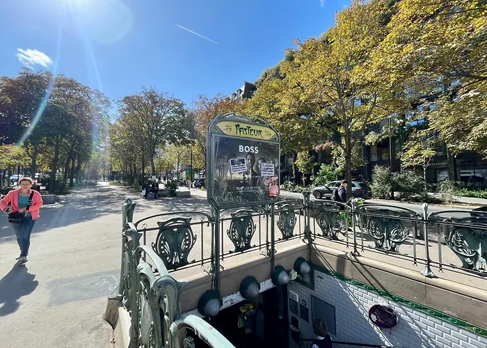 Tour Eiffel 162 Vaugirard Pasteur 아파트